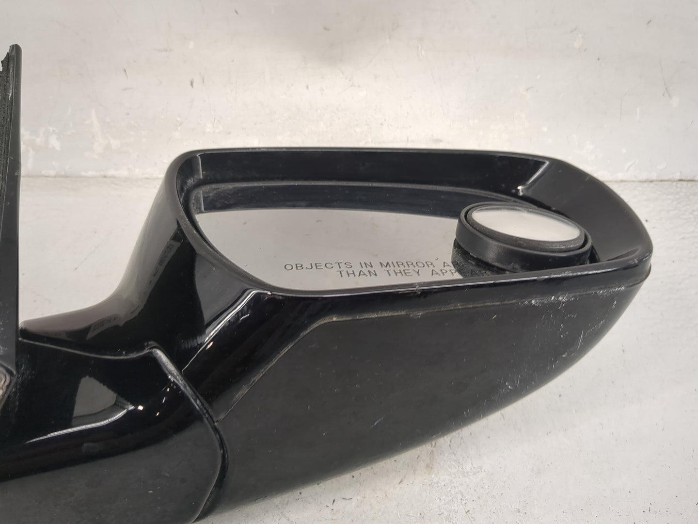 2013-2016 Hyundai Santa Fe Passenger Side View Mirror - Right Door Mirror OEM Used - Oemusedautoparts1.com