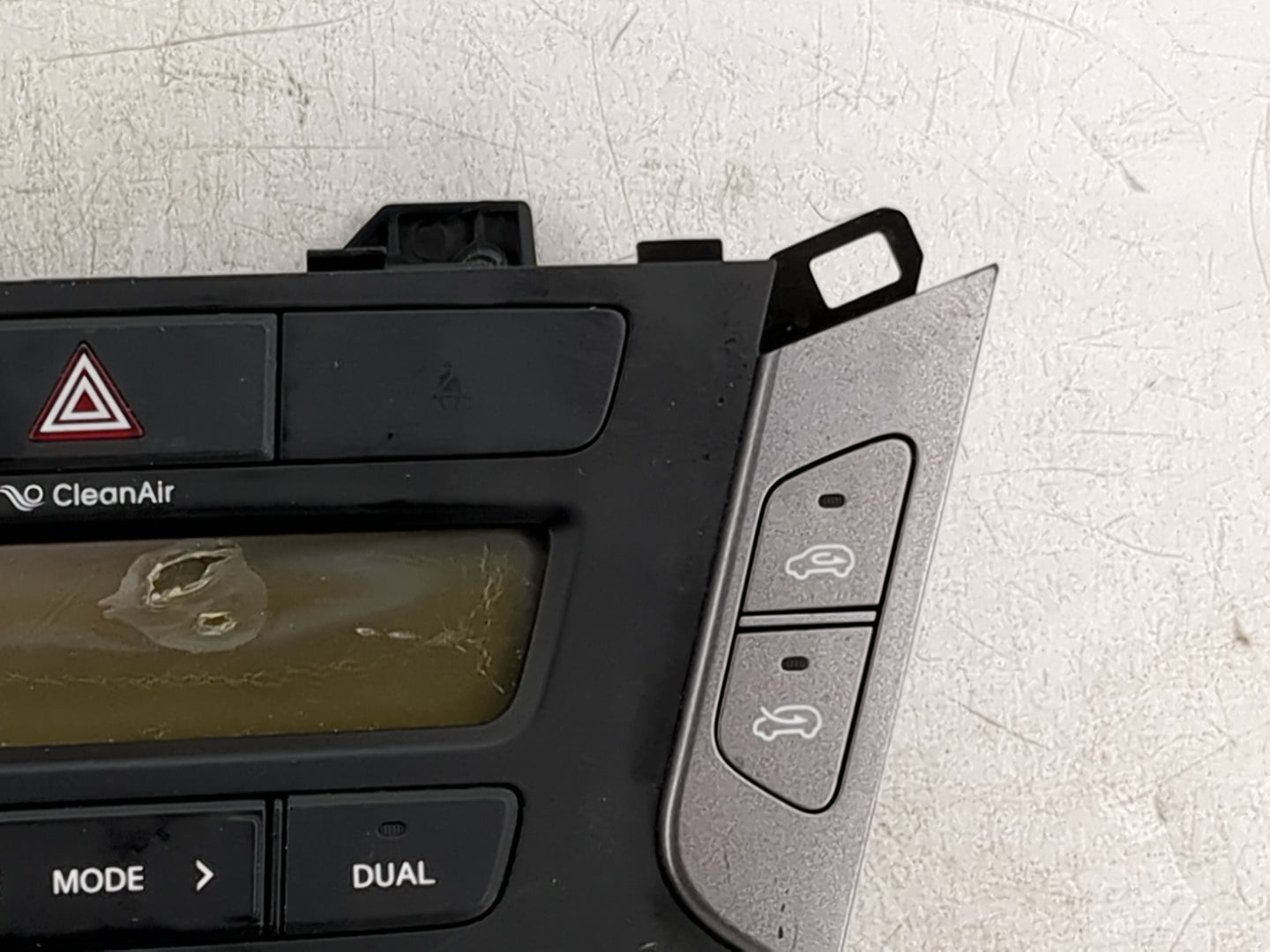 2013-2016 Hyundai Santa Fe Climate Control Module Temperature AC/Heater Replacement P/N:97250-4Z200 97250-2WXXX Fits OEM Use