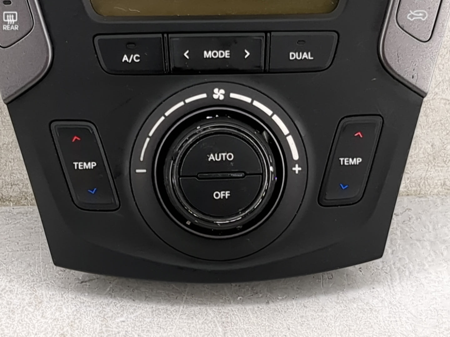 2013-2016 Hyundai Santa Fe Climate Control Module Temperature AC/Heater Replacement P/N:97250-4Z200 97250-2WXXX Fits OEM Use