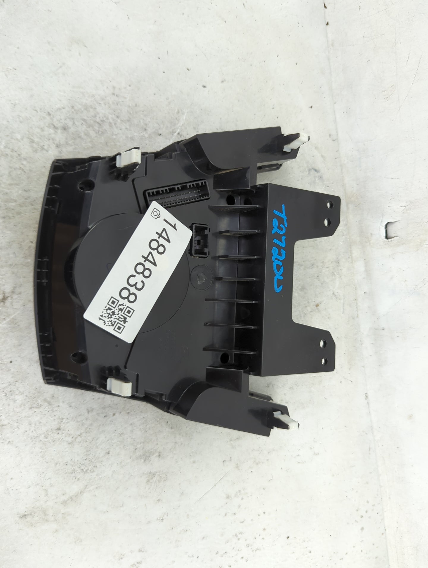 2013-2016 Hyundai Santa Fe Climate Control Module Temperature AC/Heater Replacement Fits Fits 2013 2014 2015 2016 OEM Used A