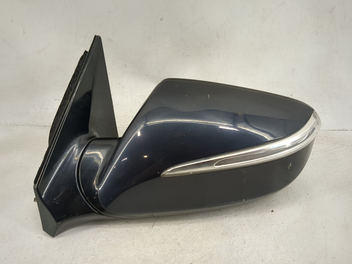 2013-2016 Hyundai Santa Fe Driver Side View Mirror - Left Door Mirror OEM Used - Oemusedautoparts1.com