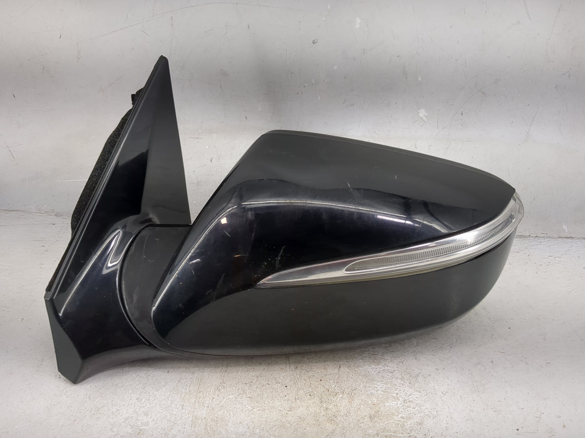 2013 Hyundai Santa Fe Driver Side View Mirror - Left Door Mirror OEM Used - Oemusedautoparts1.com
