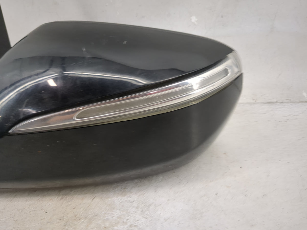 2013 Hyundai Santa Fe Driver Side View Mirror - Left Door Mirror OEM Used - Oemusedautoparts1.com