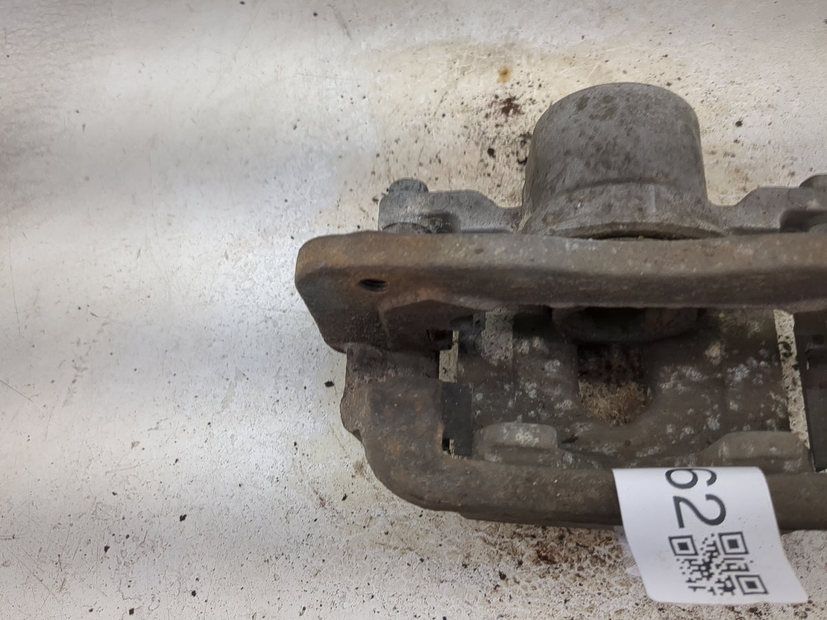 2013-2016 Hyundai Santa Fe Rear Passenger Right Brake Caliper - Oemusedautoparts1.com
