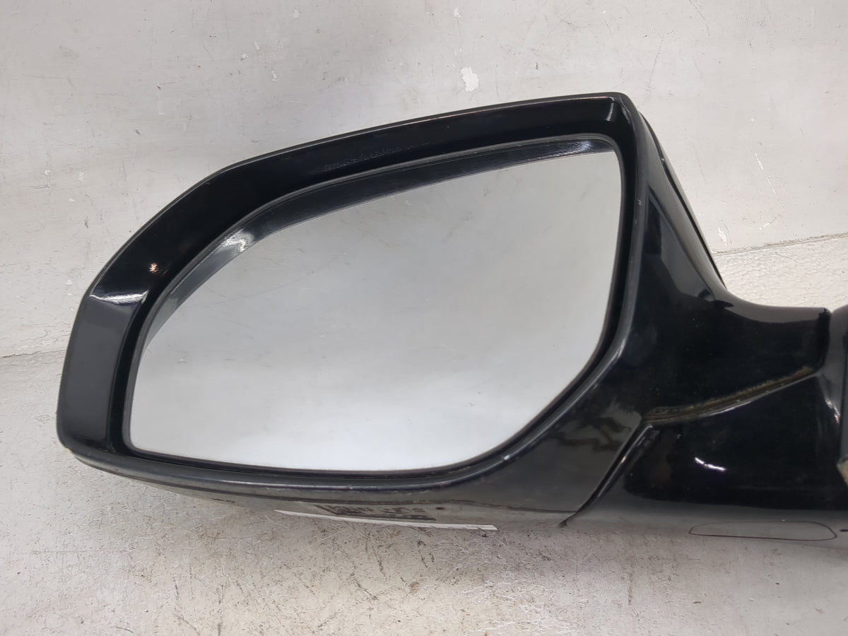 2013-2016 Hyundai Santa Fe Driver Side View Mirror - Left Door Mirror OEM Used - Oemusedautoparts1.com