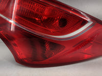 2013 Hyundai Santa Fe Passenger Right Side Deck Lid Mounted Tail Light 1512379 - Oemusedautoparts1.com