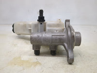 2013-2019 Hyundai Santa Fe Brake Master Cylinder 1513115 - Oemusedautoparts1.com