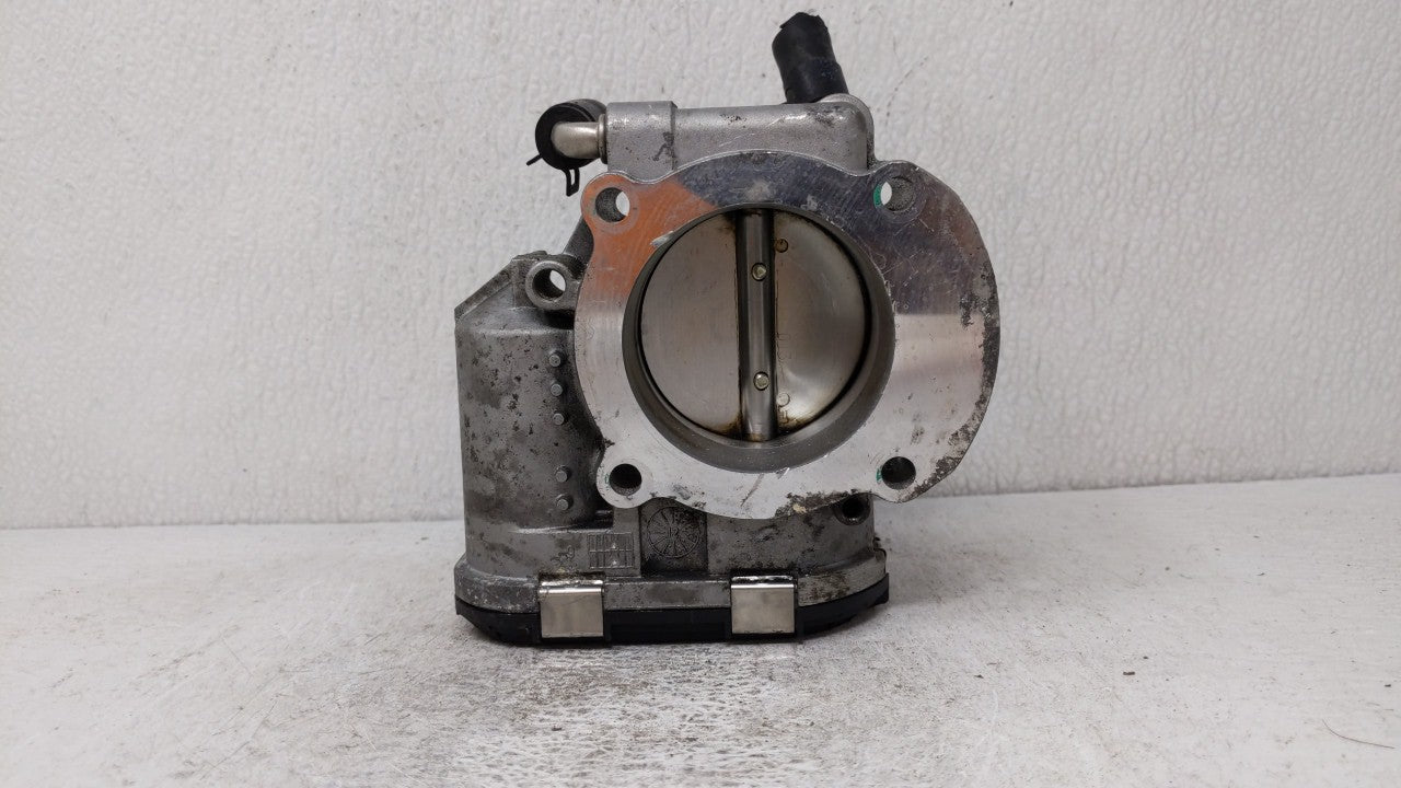 2010-2012 Hyundai Santa Fe Throttle Body P/N:35100-25400 35100-25200 Fits Fits 2006 2007 2008 2009 2010 2011 2012 2013 OEM U