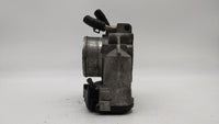 2013 Hyundai Santa Fe Throttle Body P/N:35100-2G710 Fits Fits 2011 2012 2014 2015 2016 OEM Used Auto Parts - Oemusedautopart