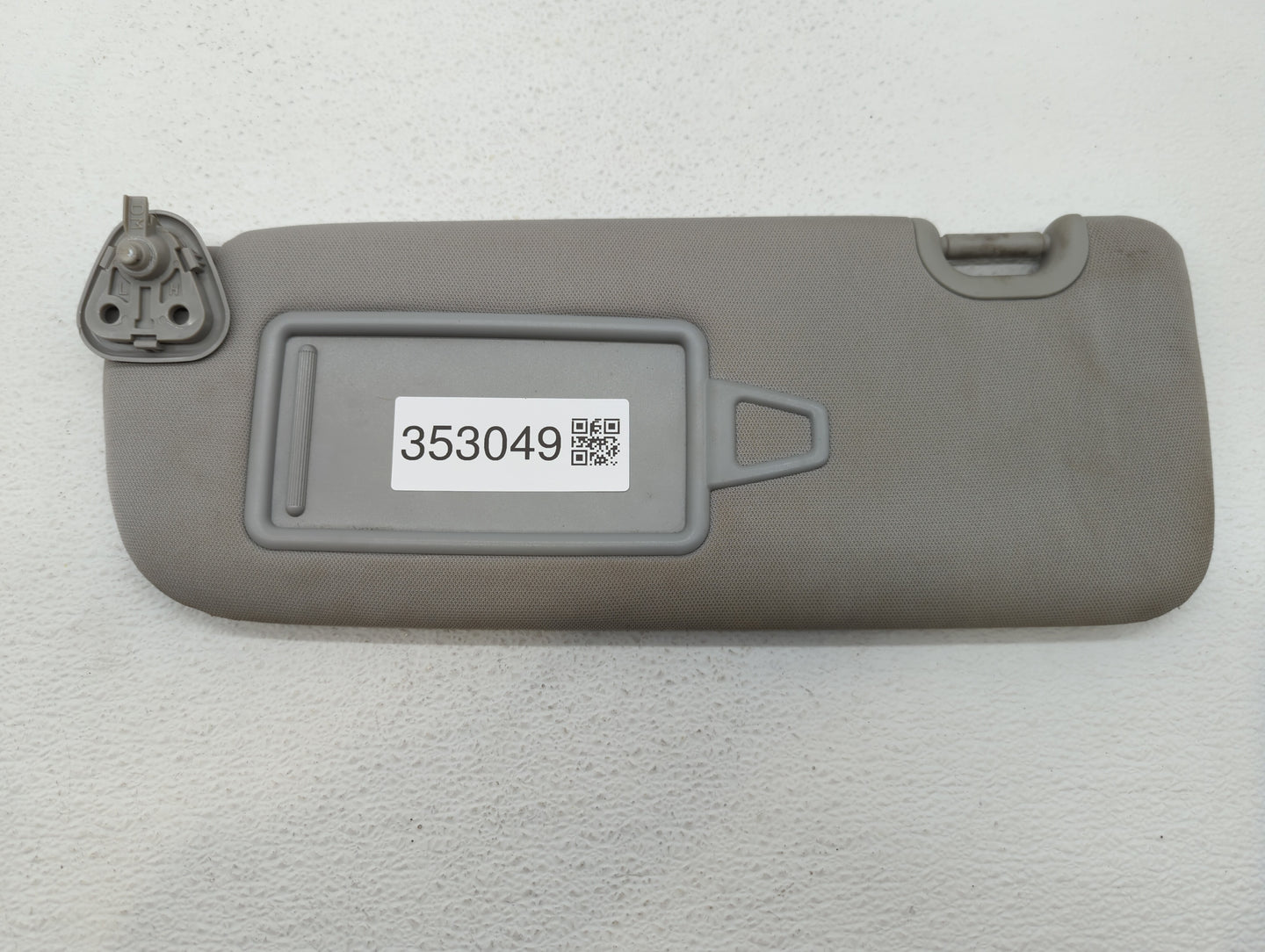 2013-2018 Hyundai Santa Fe Sun Visor Shade Replacement Driver Left Mirror Fits Fits 2013 2014 2015 2016 2017 2018 OEM Used A