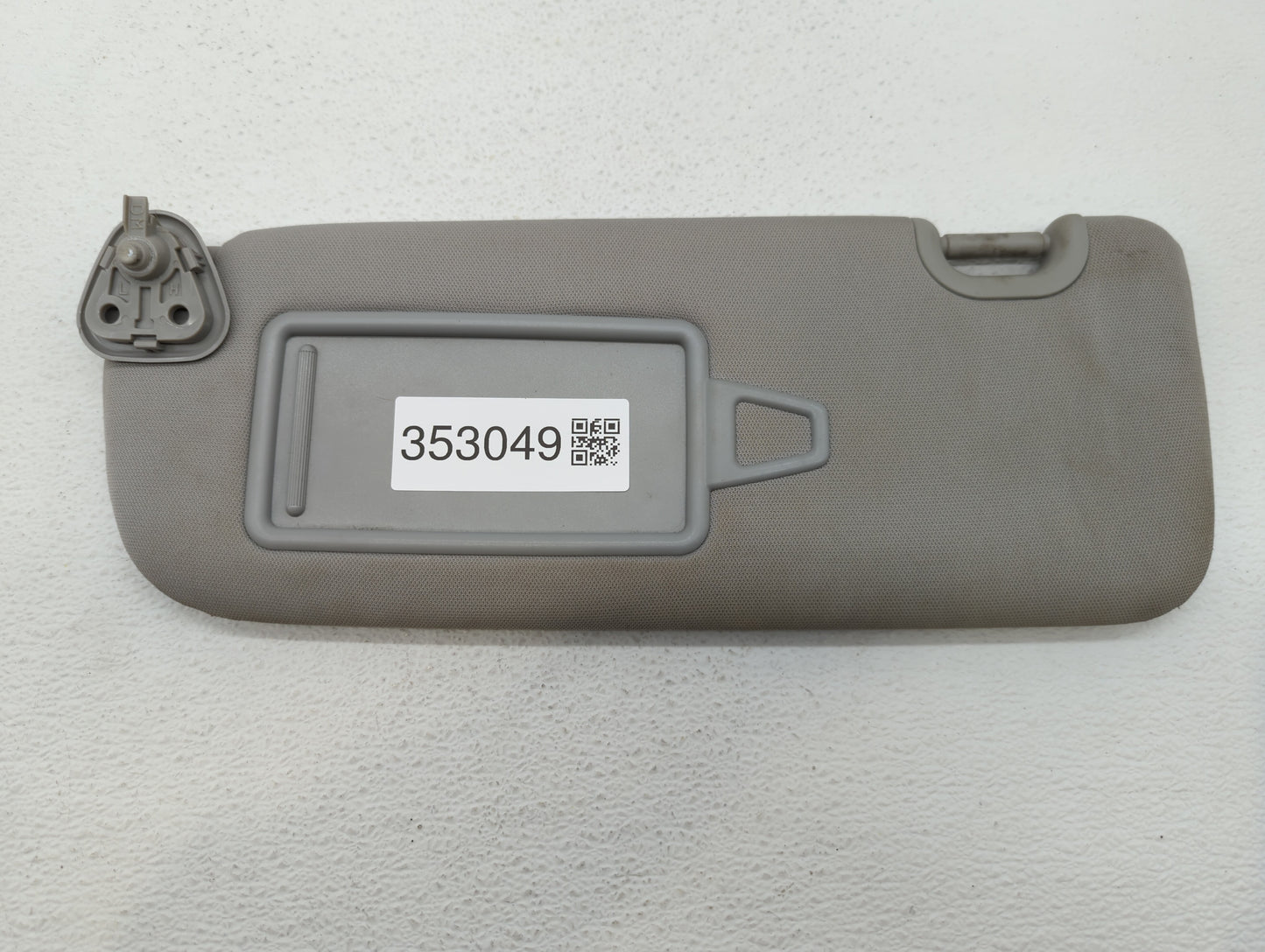 2013-2018 Hyundai Santa Fe Sun Visor Shade Replacement Driver Left Mirror Fits Fits 2013 2014 2015 2016 2017 2018 OEM Used A