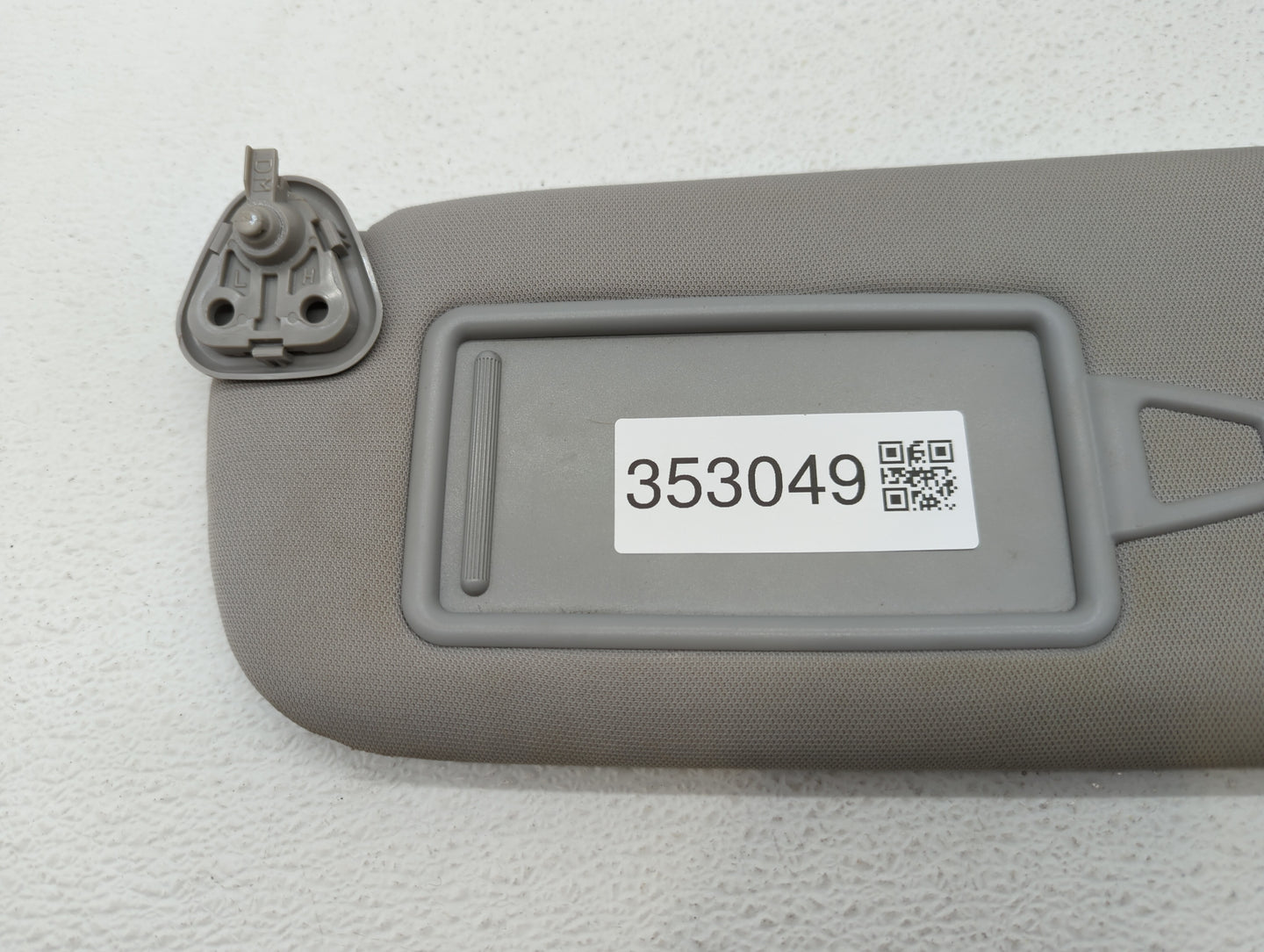 2013-2018 Hyundai Santa Fe Sun Visor Shade Replacement Driver Left Mirror Fits Fits 2013 2014 2015 2016 2017 2018 OEM Used A