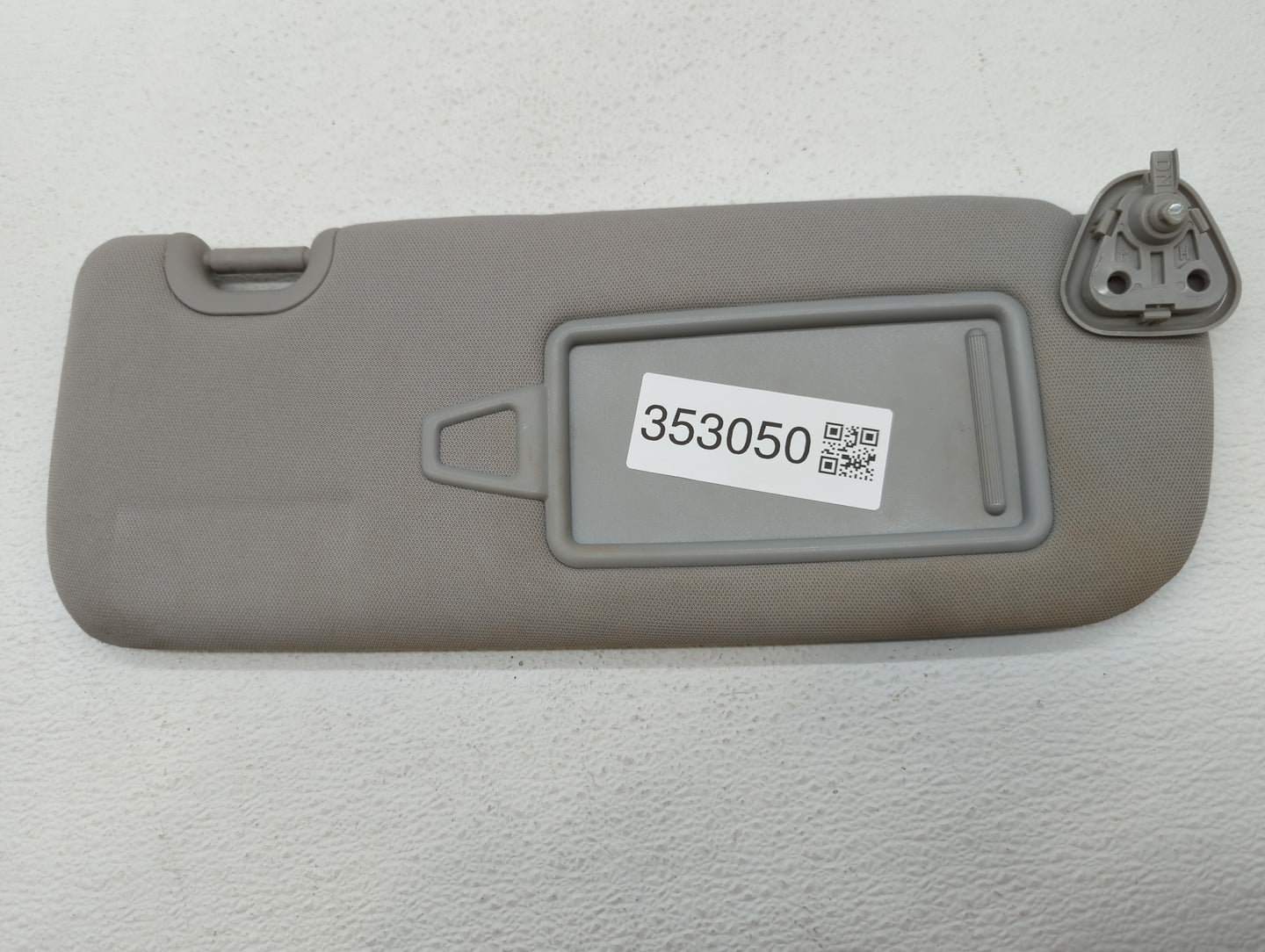 2013-2018 Hyundai Santa Fe Sun Visor Shade Replacement Passenger Right Mirror Fits Fits 2013 2014 2015 2016 2017 2018 OEM Us