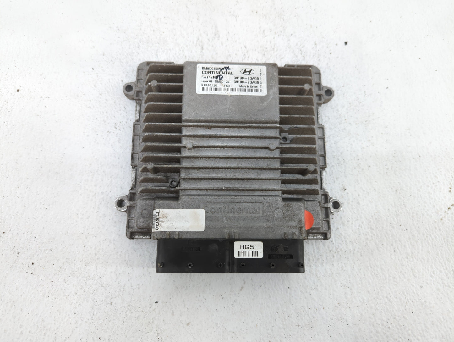 2013 Hyundai Santa Fe PCM Engine Control Computer ECU ECM PCU OEM P/N:39130-2GAG5 39130-2GAG1, 39100-2GAG1, 39130-2GAG2 Fits