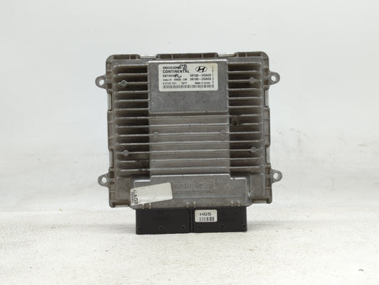 2013 Hyundai Santa Fe PCM Engine Control Computer ECU ECM PCU OEM P/N:39130-2GAG5 39130-2GAG1, 39100-2GAG1, 39130-2GAG2 Fits