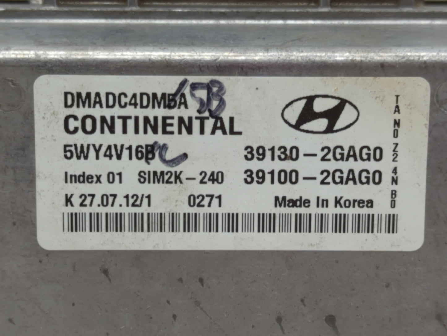 2013 Hyundai Santa Fe PCM Engine Control Computer ECU ECM PCU OEM P/N:39130-2GAG5 39130-2GAG1, 39100-2GAG1, 39130-2GAG2 Fits