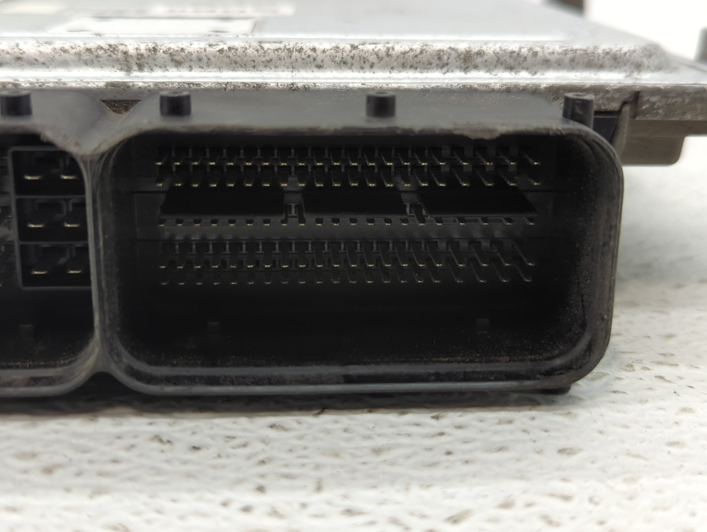 2013 Hyundai Santa Fe PCM Engine Control Computer ECU ECM PCU OEM P/N:39130-2GBB4 39100-2GBB4, 39130-2GBB1, 39100-2GBB1 Fits