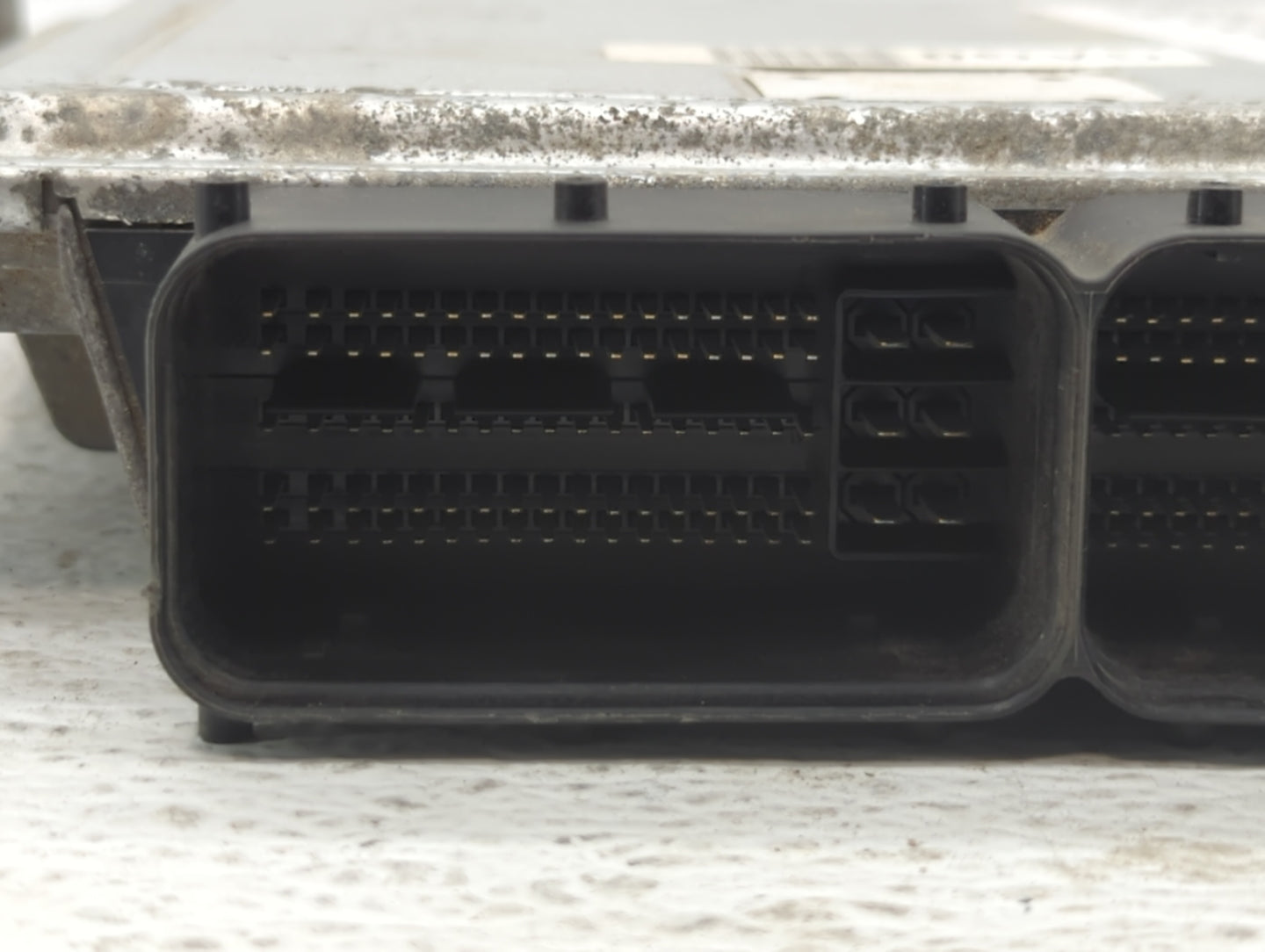 2013 Hyundai Santa Fe PCM Engine Control Computer ECU ECM PCU OEM P/N:39100-2GAG0 39130-2GAG0, 39130-2GAG5, 39130-2GAG1 Fits