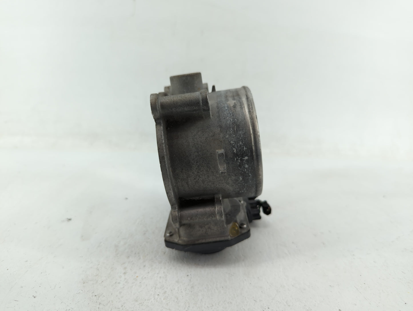 2013-2018 Hyundai Santa Fe Throttle Body P/N:35100-3CAA0 Fits Fits 2012 2013 2014 2015 2016 2017 2018 OEM Used Auto Parts - 