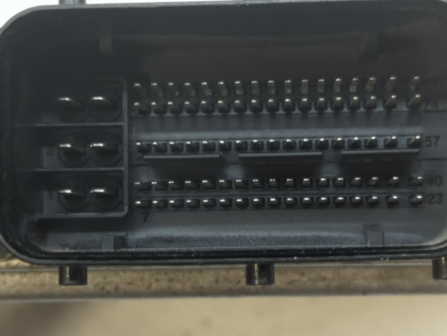 2013 Hyundai Santa Fe PCM Engine Control Computer ECU ECM PCU OEM P/N:39100-2GAG0 39130-2GAG0, 39130-2GAG5, 39130-2GAG1 Fits