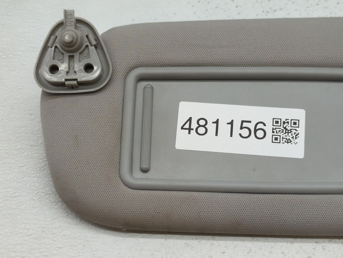 2013-2019 Hyundai Santa Fe Sun Visor Shade Replacement Driver Left Mirror Fits Fits 2013 2014 2015 2016 2017 2018 2019 OEM U