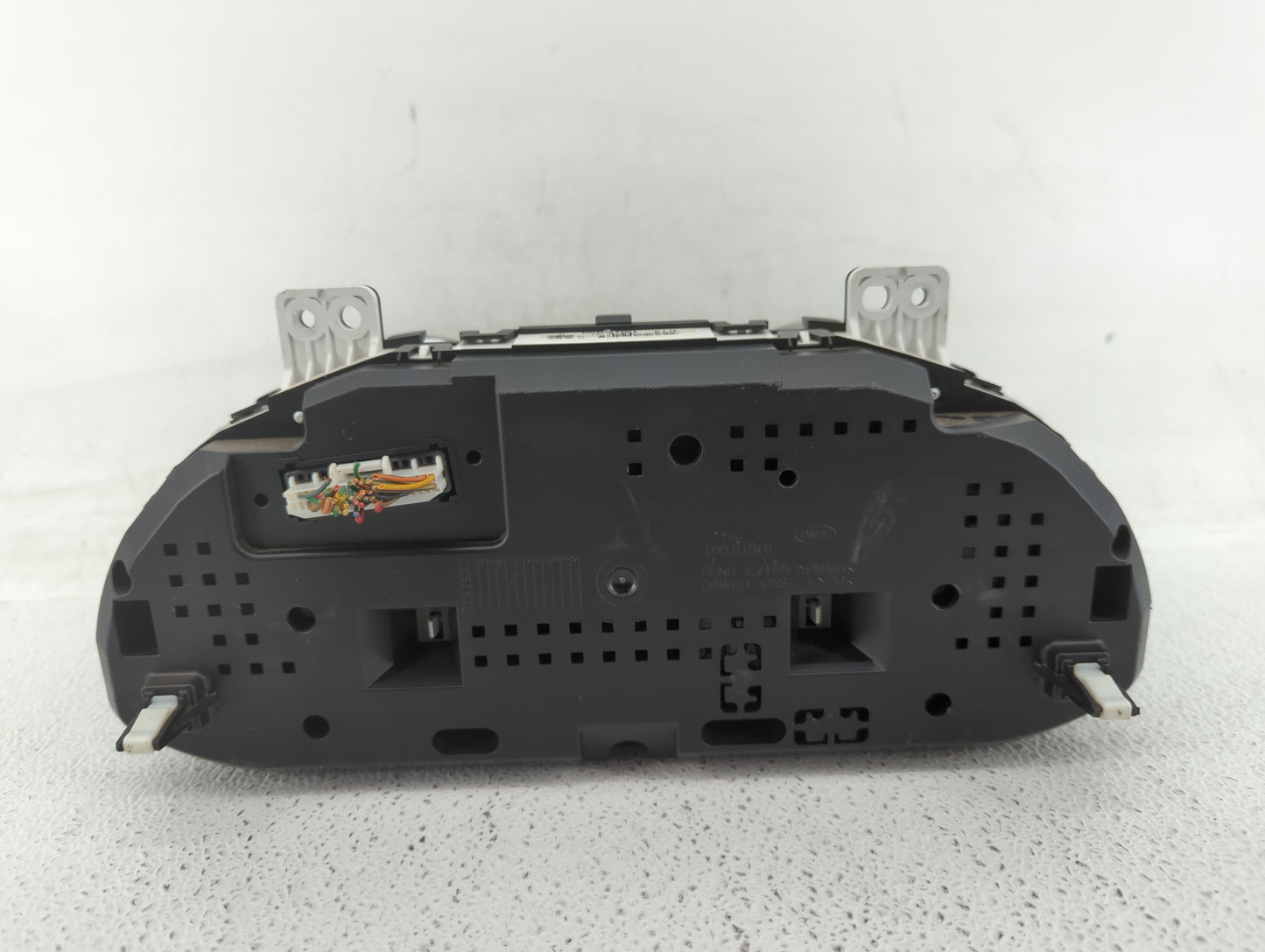 2013-2014 Hyundai Santa Fe Instrument Cluster Speedometer Gauges P/N:94001-B8041 Miles: Fits Fits 2013 2014 OEM Used Auto Pa