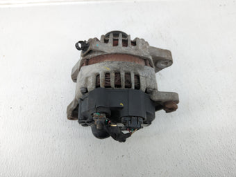 compare product 2013 Hyundai Santa Fe Alternator Replacement Generator Charging Assembly Engine OEM P/N:37300-2G800 Fits OEM Used Auto Parts