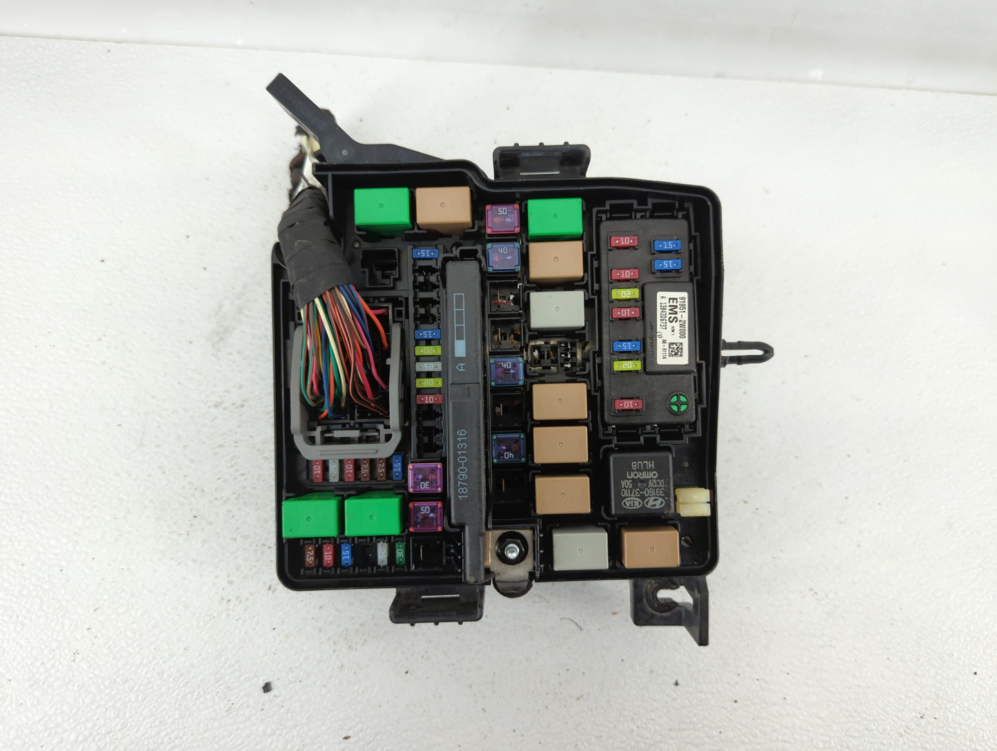 2013 Hyundai Santa Fe Fusebox Fuse Box Panel Relay Module P/N:91941-4Z010 91951-2W000 Fits OEM Used Auto Parts - Oemusedauto