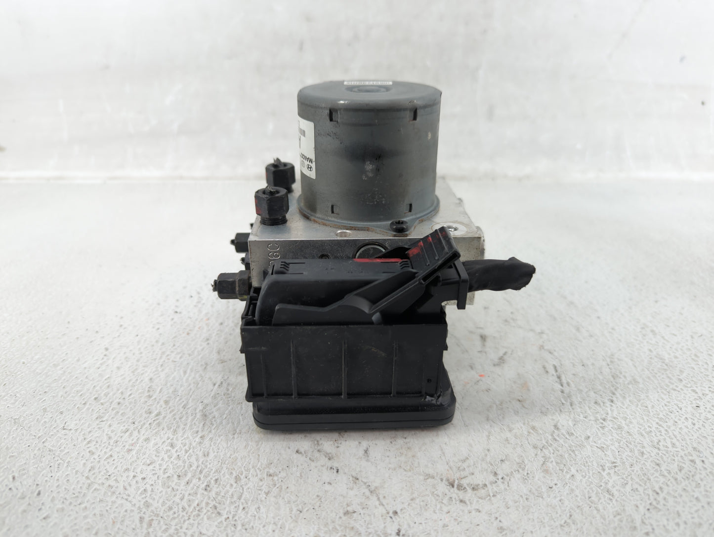 2013 Hyundai Santa Fe ABS Pump Control Module Replacement P/N:58920-4Z000 BE6003M301 Fits OEM Used Auto Parts - Oemusedautop