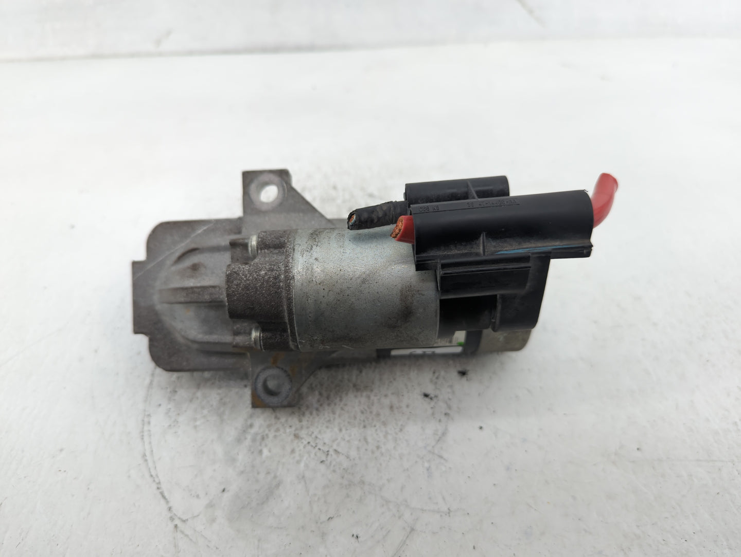 2013-2015 Hyundai Santa Fe Car Starter Motor Solenoid OEM P/N:BB5T-11000-BA Fits Fits 2012 2013 2014 2015 2016 OEM Used Auto