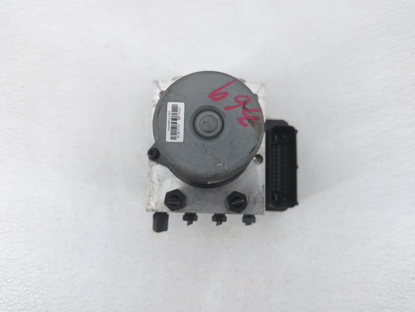 2013-2016 Hyundai Santa Fe ABS Pump Control Module Replacement P/N:58920-B8700 Fits Fits 2013 2014 2015 2016 OEM Used Auto P