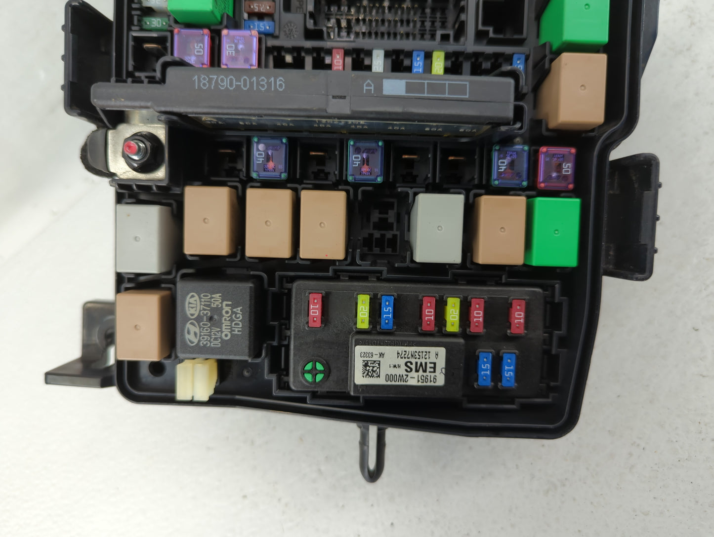 2013 Hyundai Santa Fe Fusebox Fuse Box Panel Relay Module P/N:91941-4Z010 Fits OEM Used Auto Parts - Oemusedautoparts1.com