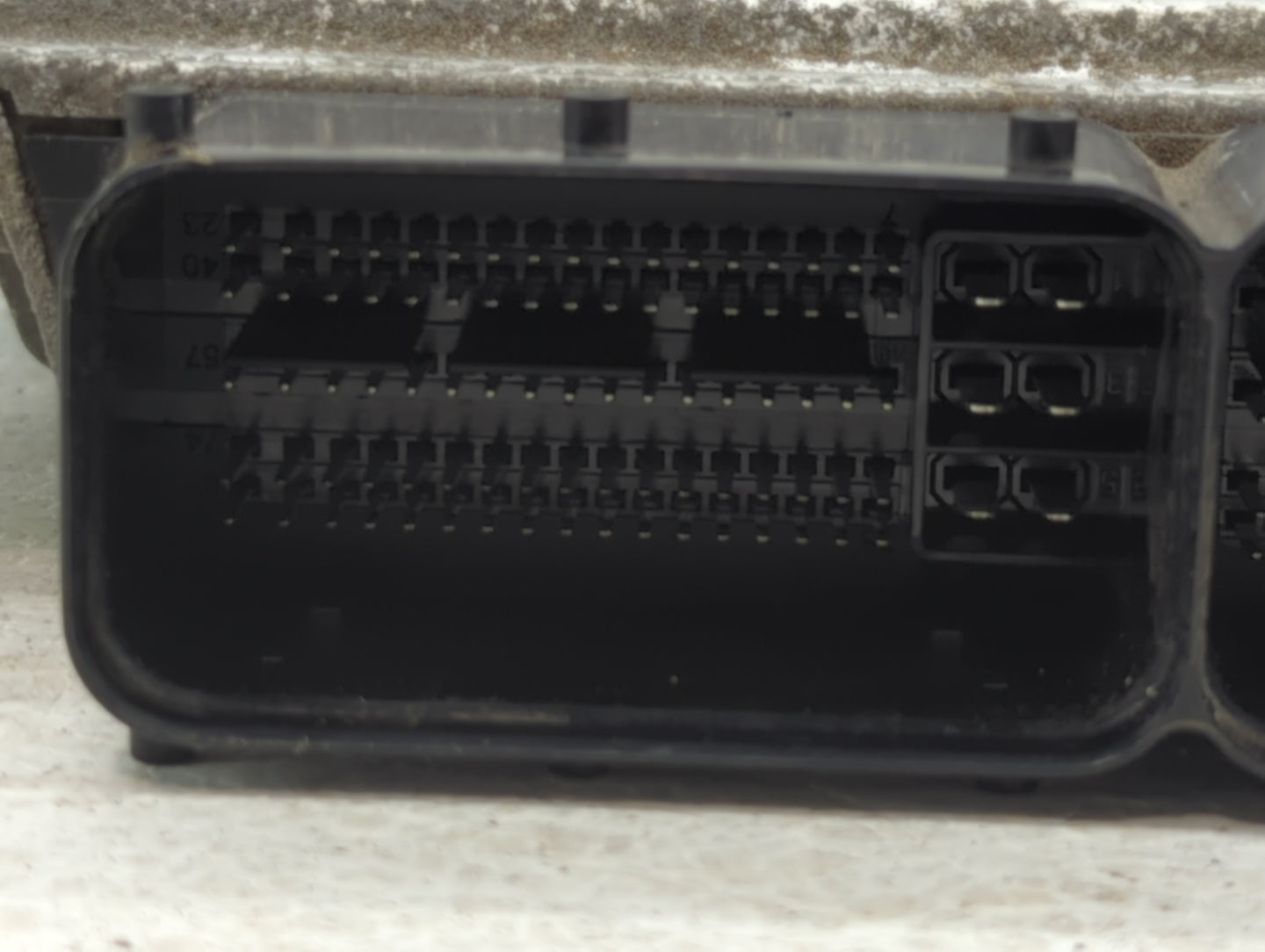 2013 Hyundai Santa Fe PCM Engine Control Computer ECU ECM PCU OEM P/N:39130-2GAG0 Fits OEM Used Auto Parts - Oemusedautopart