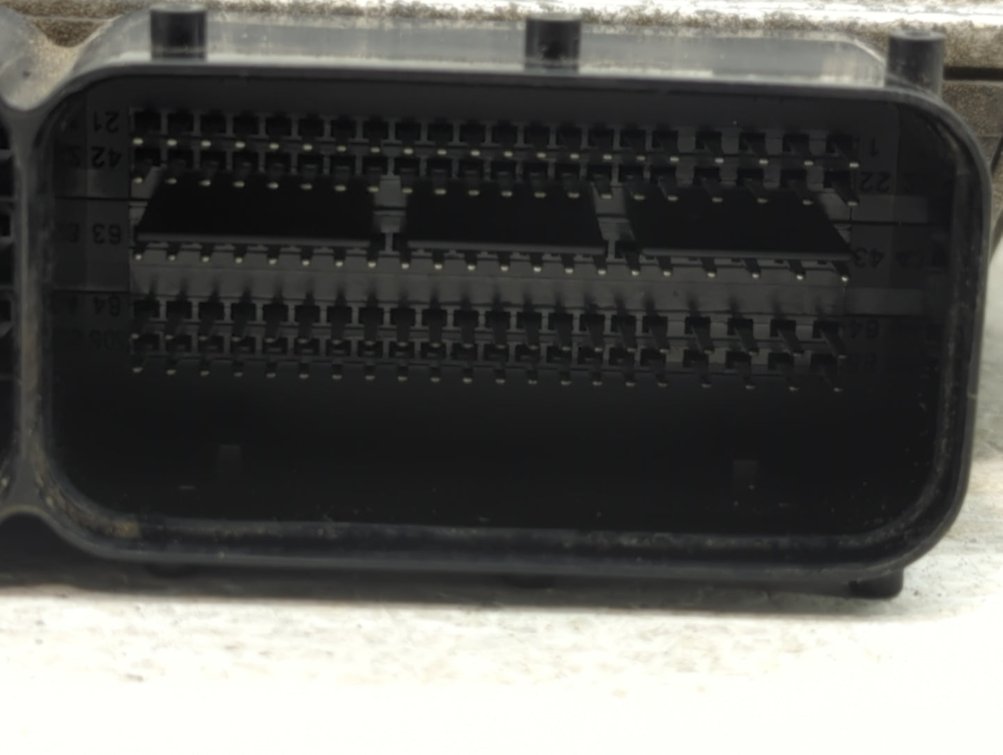 2013 Hyundai Santa Fe PCM Engine Control Computer ECU ECM PCU OEM P/N:39130-2GAG0 Fits OEM Used Auto Parts - Oemusedautopart