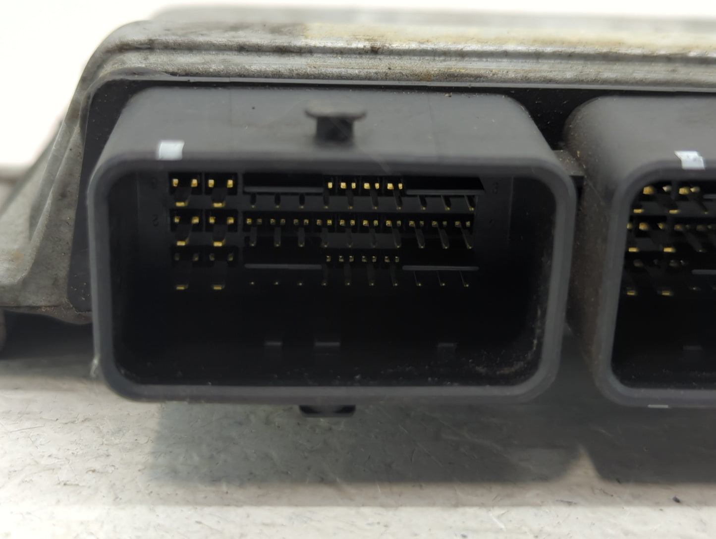 2013 Hyundai Santa Fe PCM Engine Control Computer ECU ECM PCU OEM P/N:MEC300-012 Fits OEM Used Auto Parts - Oemusedautoparts