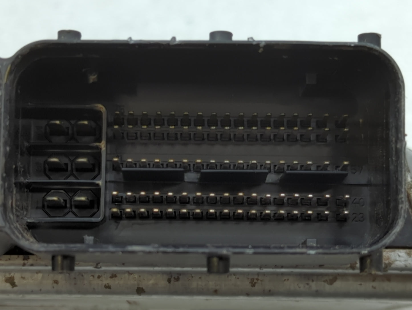 2013 Hyundai Santa Fe PCM Engine Control Computer ECU ECM PCU OEM P/N:39130-2GAG0 Fits OEM Used Auto Parts - Oemusedautopart