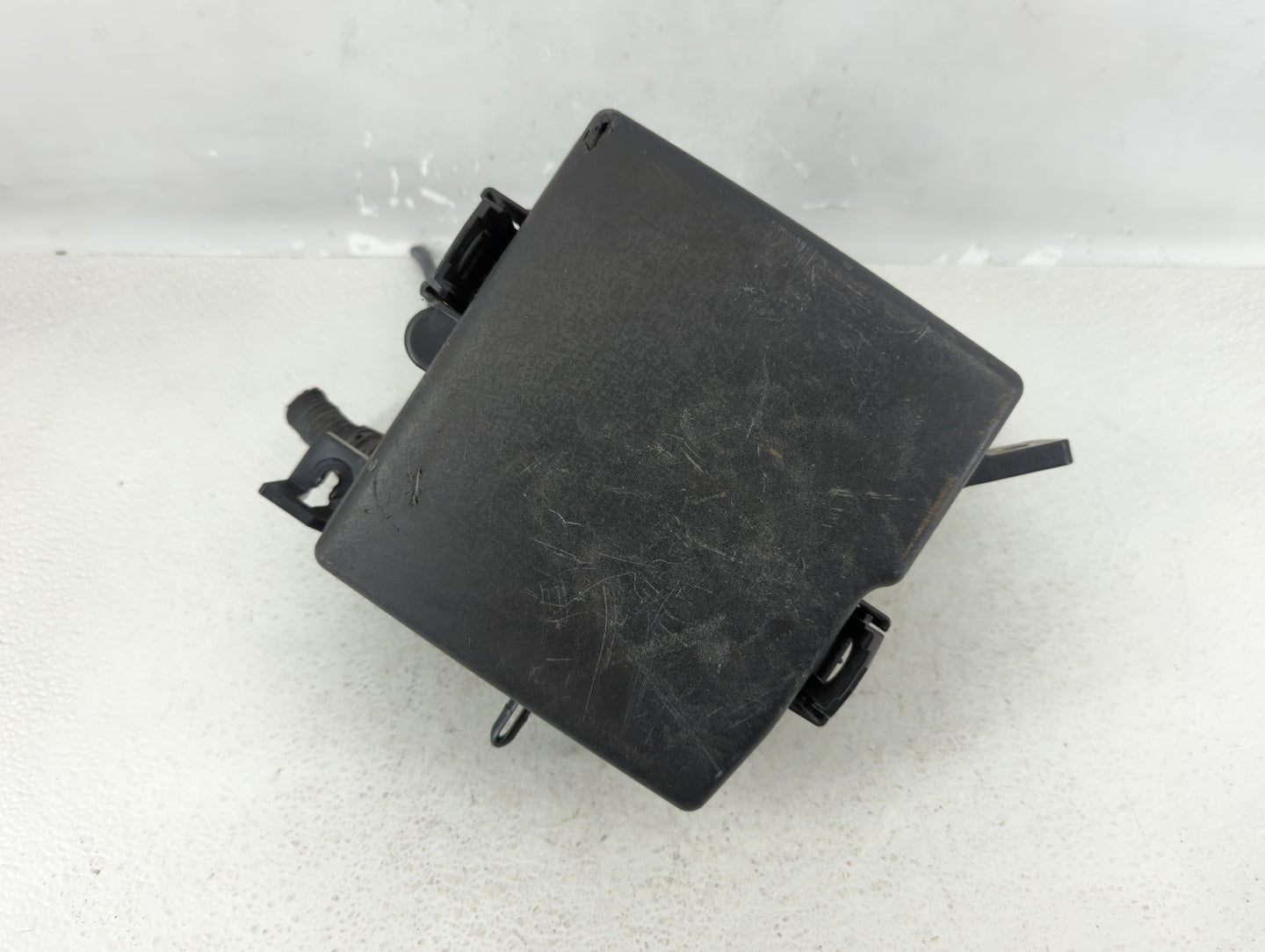 2013 Hyundai Santa Fe Fusebox Fuse Box Panel Relay Module P/N:91941-4Z010 Fits OEM Used Auto Parts - Oemusedautoparts1.com