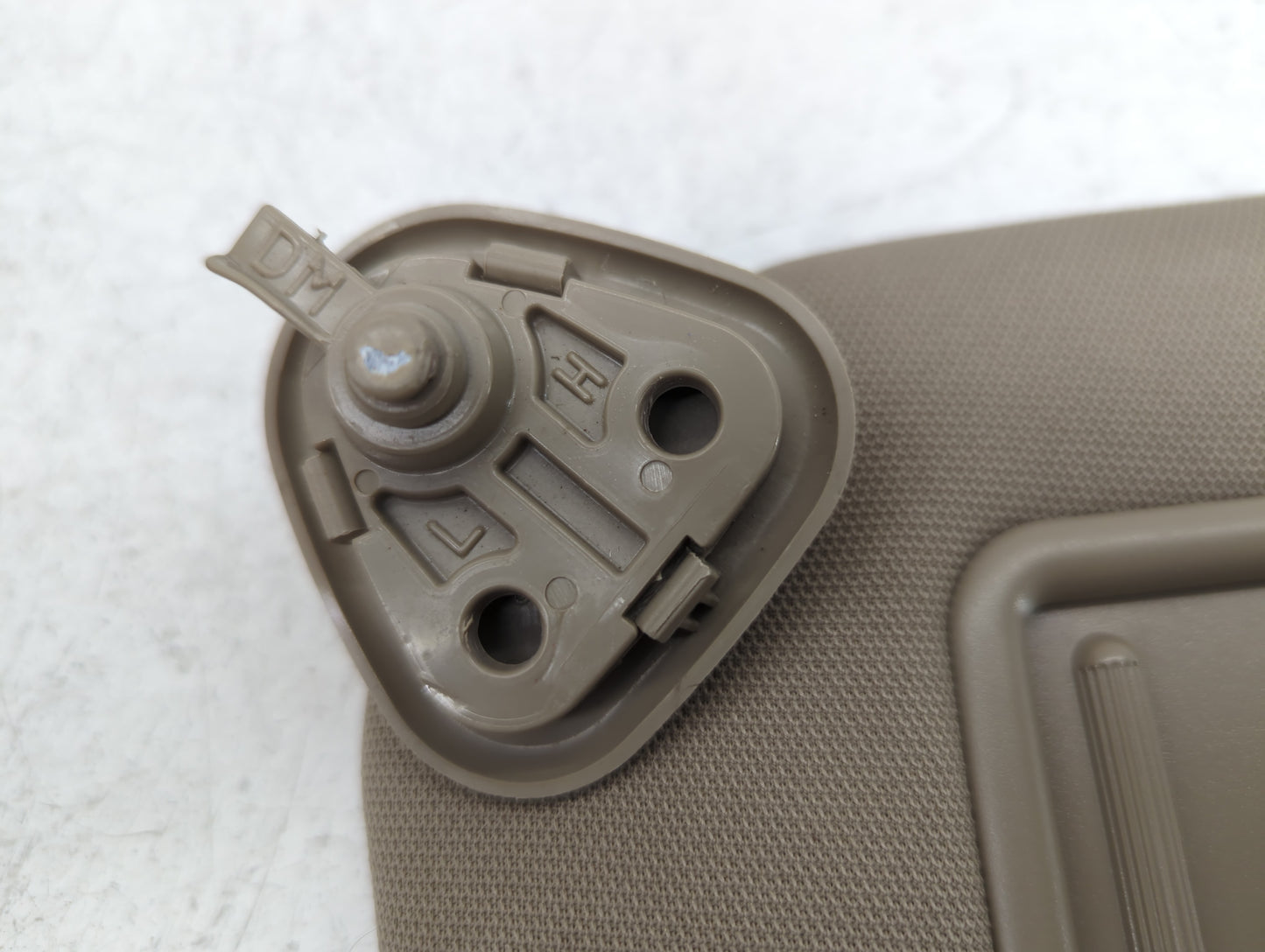 2013-2019 Hyundai Santa Fe Sun Visor Shade Replacement Driver Left Mirror Fits Fits 2013 2014 2015 2016 2017 2018 2019 OEM U