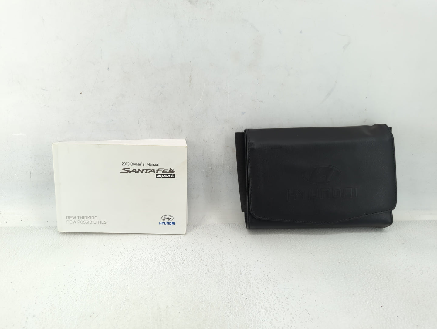 2013 Hyundai Santa Fe Owners Manual Book Guide P/N:A2W0-EU31D OEM Used Auto Parts - Oemusedautoparts1.com