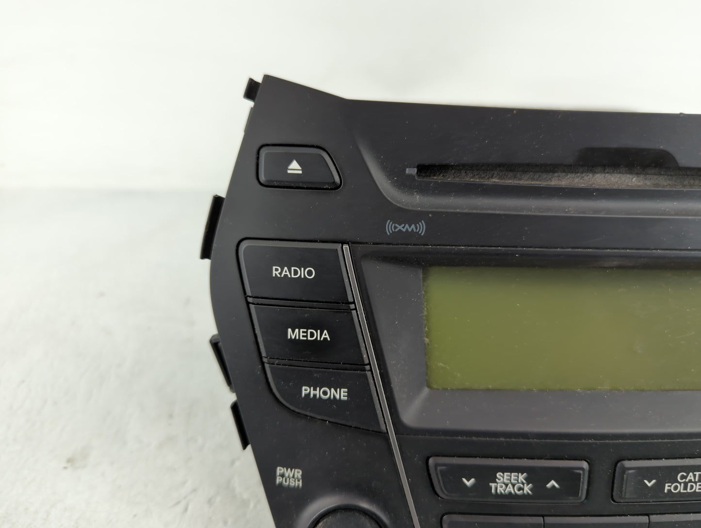 2013-2014 Hyundai Santa Fe Am Fm Cd Player Radio Receiver - Oemusedautoparts1.com