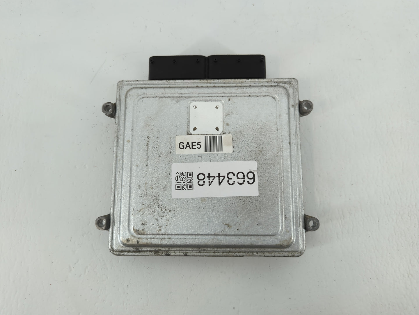 2013 Hyundai Santa Fe PCM Engine Control Computer ECU ECM PCU OEM P/N:39130-2GAE5 Fits OEM Used Auto Parts - Oemusedautopart