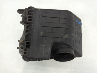 compare product 2013 Hyundai Santa Fe Air Cleaner Intake-duct Hose Tube