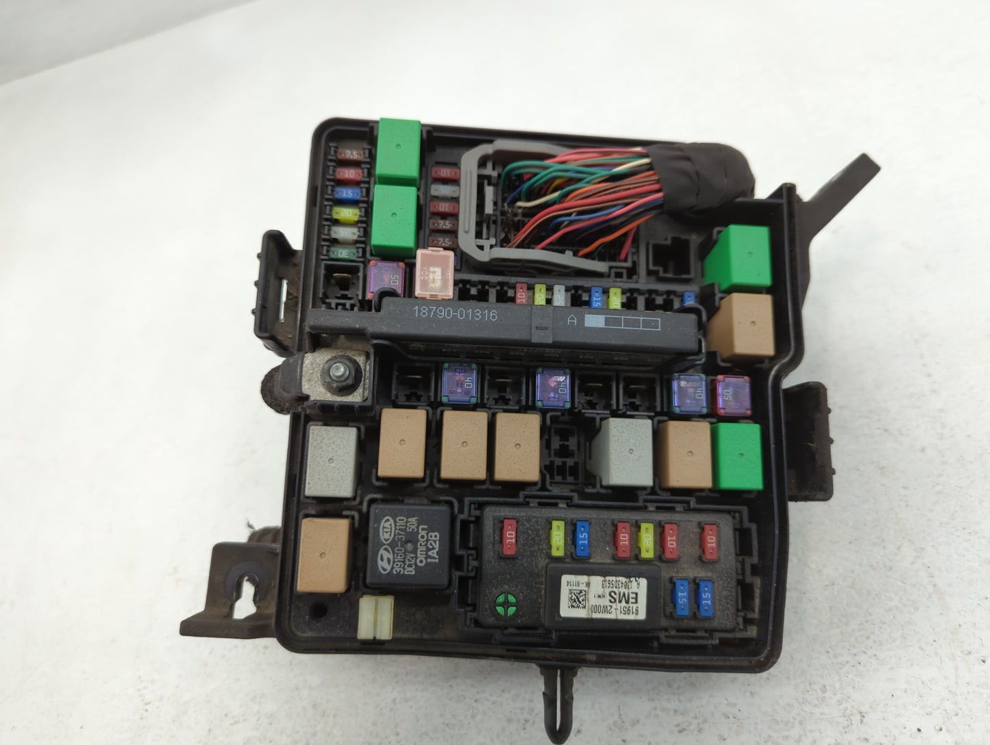 2013 Hyundai Santa Fe Fusebox Fuse Box Panel Relay Module P/N:91951-2W000 Fits OEM Used Auto Parts - Oemusedautoparts1.com