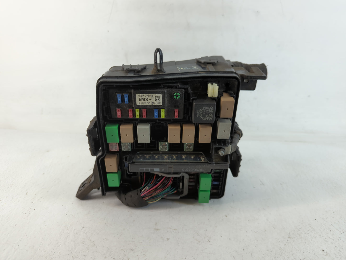 2013 Hyundai Santa Fe Fusebox Fuse Box Panel Relay Module P/N:VS912004Z140ZA Fits OEM Used Auto Parts - Oemusedautoparts1.co