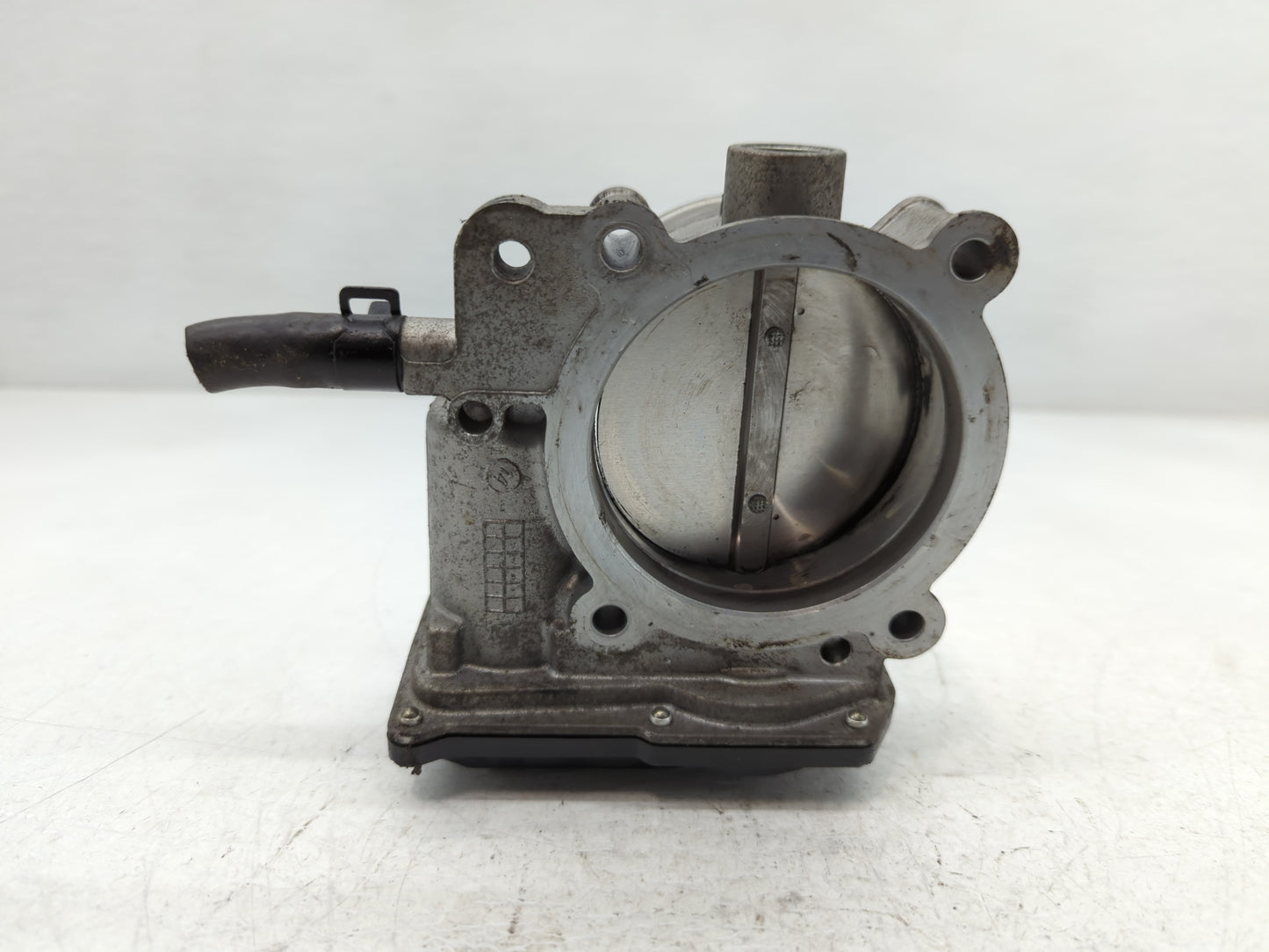 2013-2018 Hyundai Santa Fe Throttle Body P/N:5310 5Q24 35100-3CAA0 Fits Fits 2012 2013 2014 2015 2016 2017 2018 OEM Used Aut