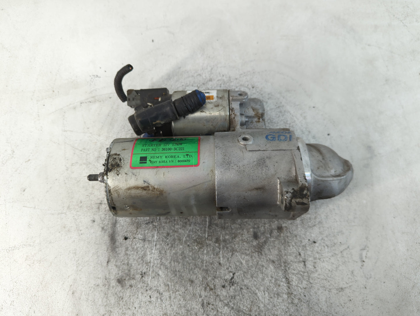 2013-2015 Hyundai Santa Fe Car Starter Motor Solenoid OEM P/N:36100-3C221 Fits Fits 2012 2013 2014 2015 2016 OEM Used Auto P