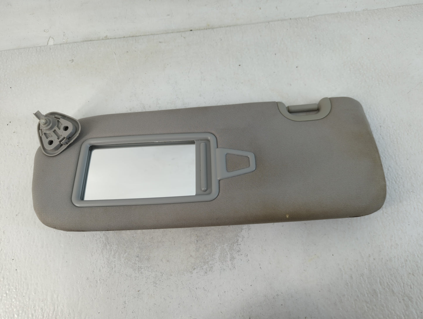 2013-2019 Hyundai Santa Fe Sun Visor Shade Replacement Driver Left Mirror Fits Fits 2013 2014 2015 2016 2017 2018 2019 OEM U