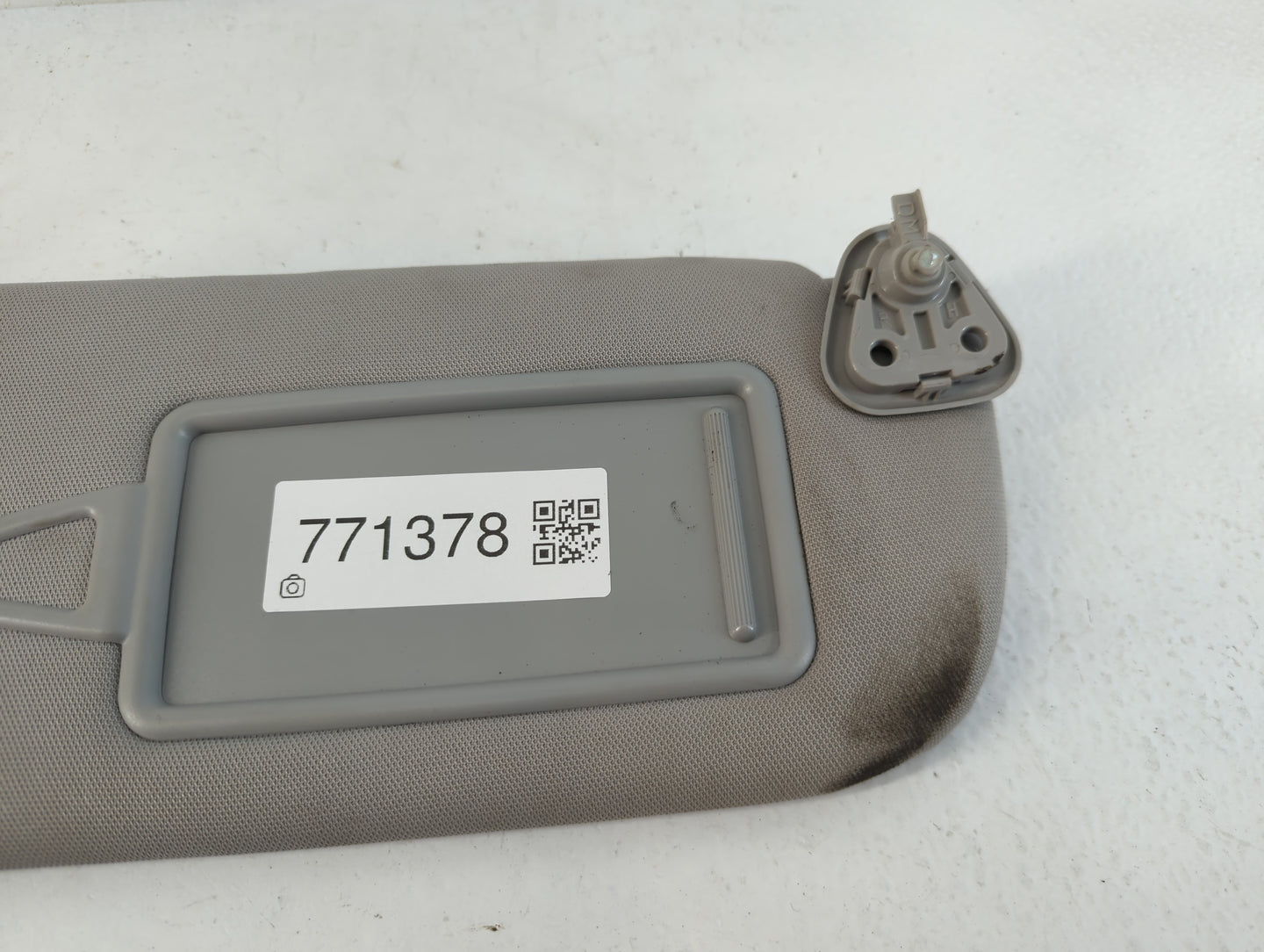 2013-2019 Hyundai Santa Fe Sun Visor Shade Replacement Passenger Right Mirror Fits Fits 2013 2014 2015 2016 2017 2018 2019 O