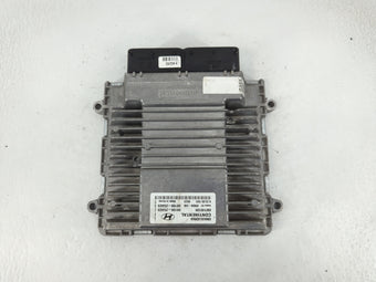 compare product 2013 Hyundai Santa Fe PCM Engine Control Computer ECU ECM PCU OEM P/N:39100-2GAE0 39130-2GAE0 Fits OEM Used Auto Parts