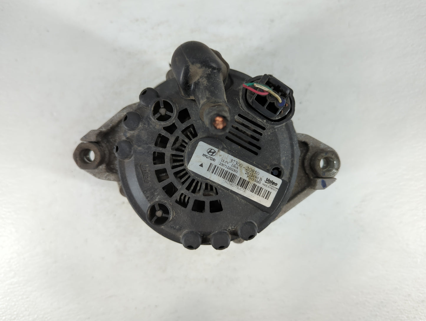2013 Hyundai Santa Fe Alternator Replacement Generator Charging Assembly Engine OEM P/N:37300-2G850 Fits Fits 2014 2015 OEM 